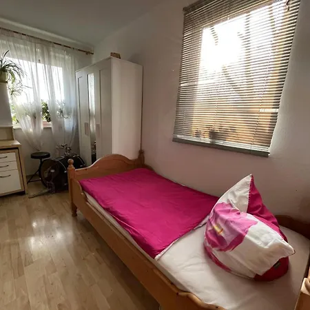 Bed and Breakfast 1 Doppelzimmer Mit Fruehstueck *