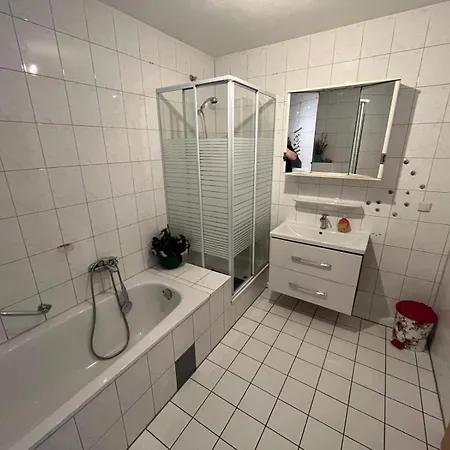 1 Doppelzimmer Mit Fruehstueck * Laatzen